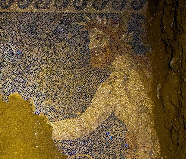 amphipolisnekros_p6vj