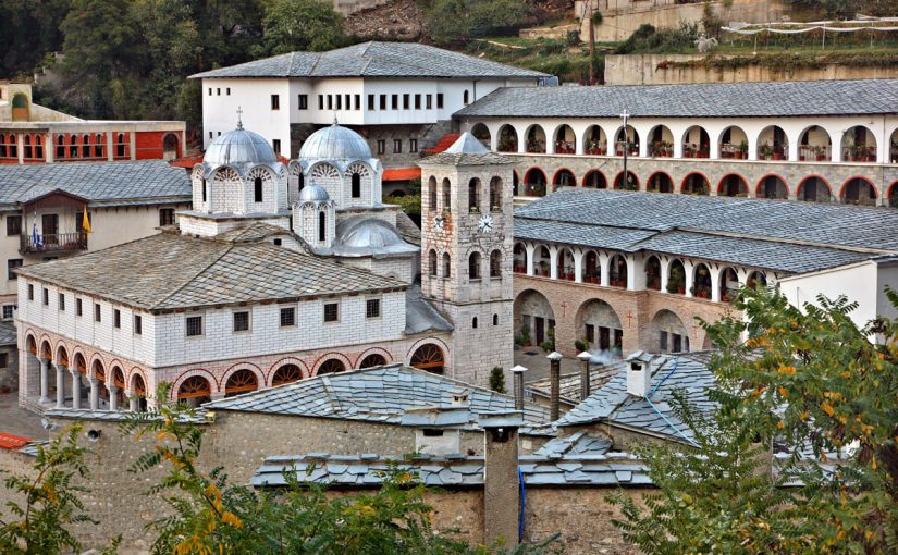 eikosifinoissa1-825x510